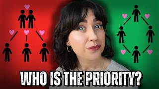 Hierarchical vs Non-Hierarchical Polyamory.