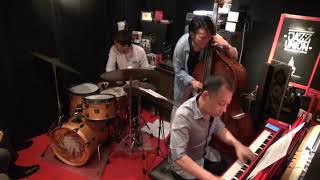 Congo Blue/Takayuki Yagi trio