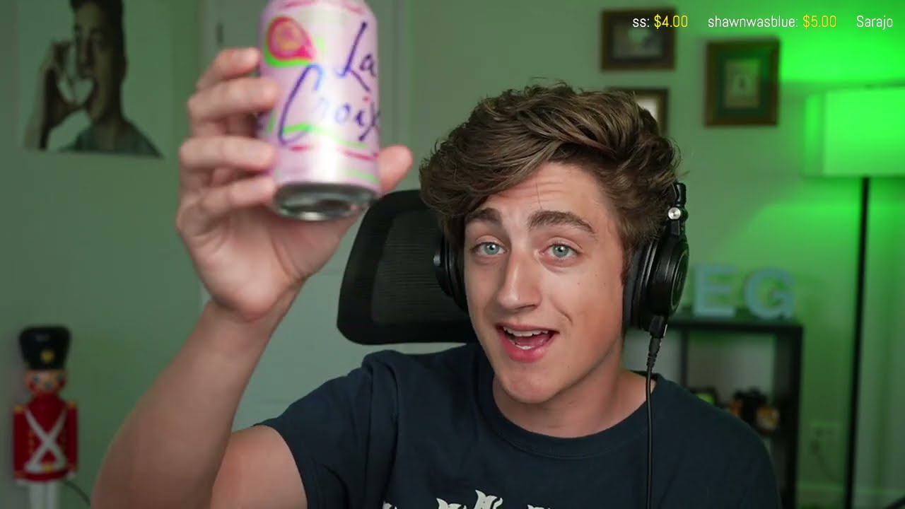 Danny Gonzalez Twitch stream 2021.06.07 - chat teaches me minecraft