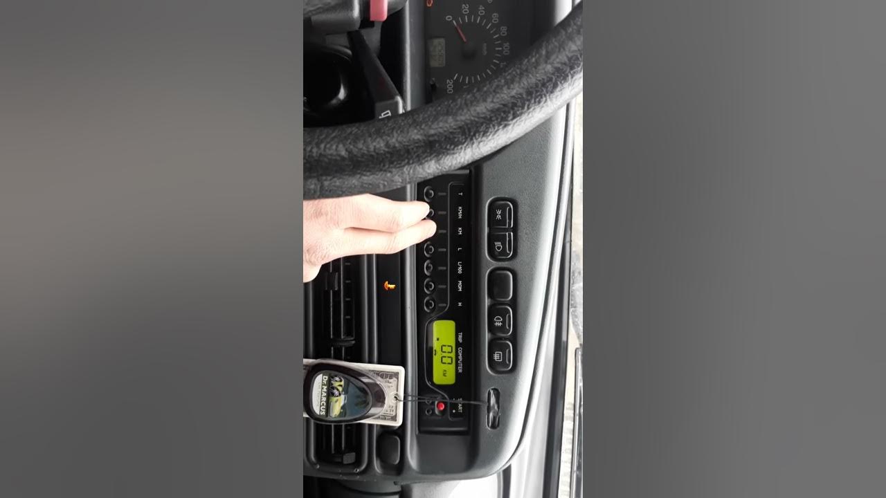 Как обнулить штатный борт компьютер на ваз 2114 - YouTube