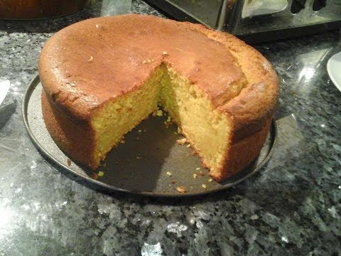 Golden syrup sponge cake