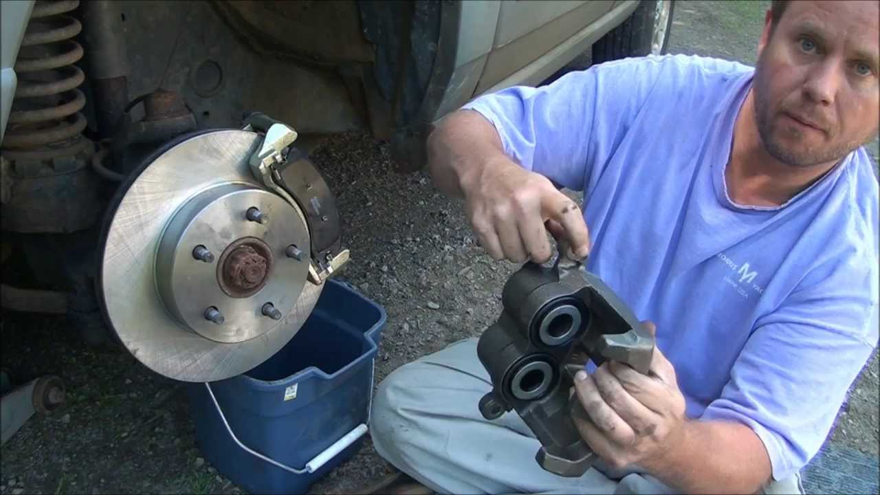 How to bleed brakes on 2001 jeep grand cherokee #4