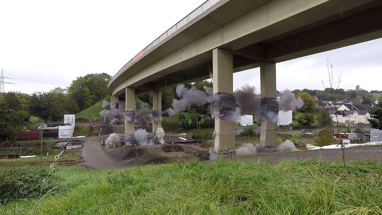Sprengung Kerkerbachtalbrücke in Beselich an der ehemaligen B49 am 19.10.2023