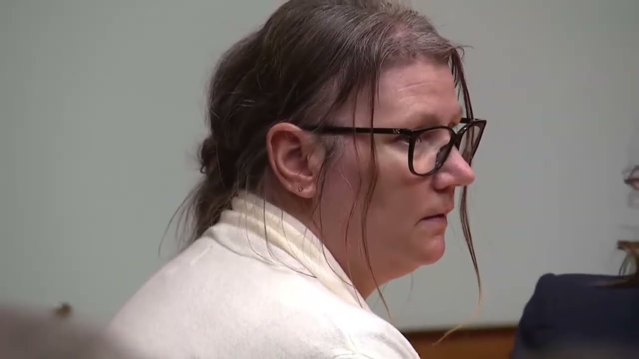 Jennifer Crumbley convicted of involuntary manslaughter over son's ...