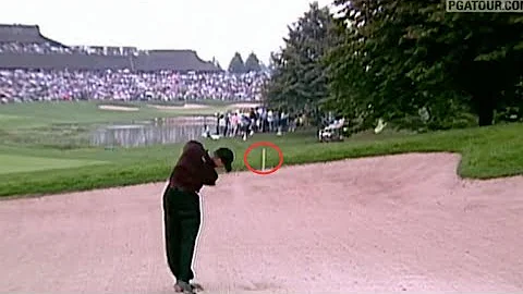 Tiger Woods incredible bunker shot at the 2000 Canadian open