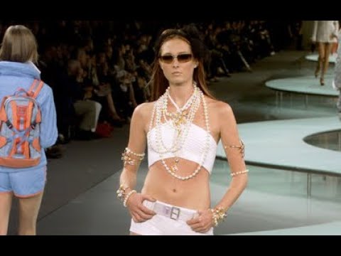 CHANEL Spring 2002 Paris - Fashion Channel