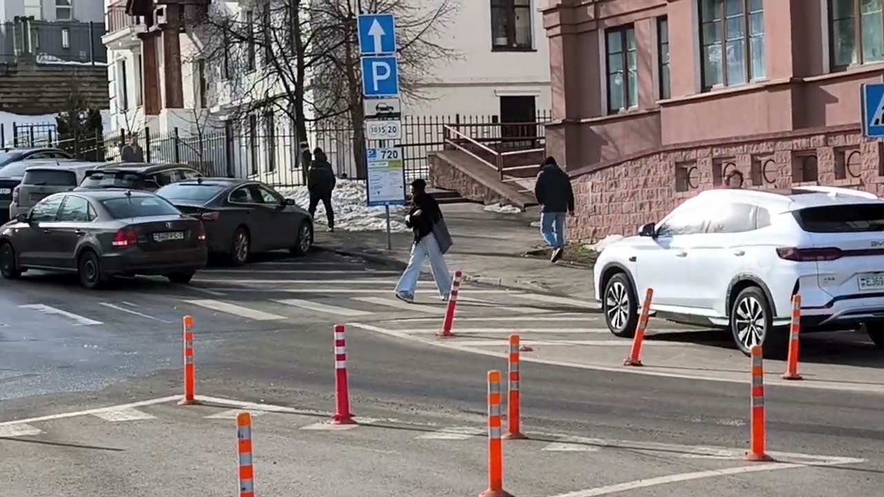 ИЗ  САНКТ - ПЕТЕРБУРГА  В  МИНСК. 