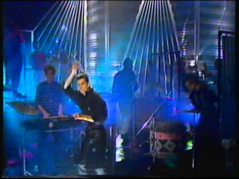 Depeche Mode Master and Servant - 1984 Top Of The Pops - YouTube