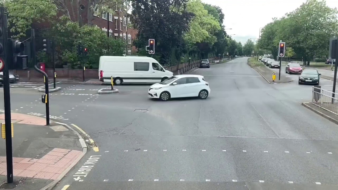 Full Route Visual | London Bus Route 164: Wimbledon to Sutton Station | DOE34 (LX58CYC)