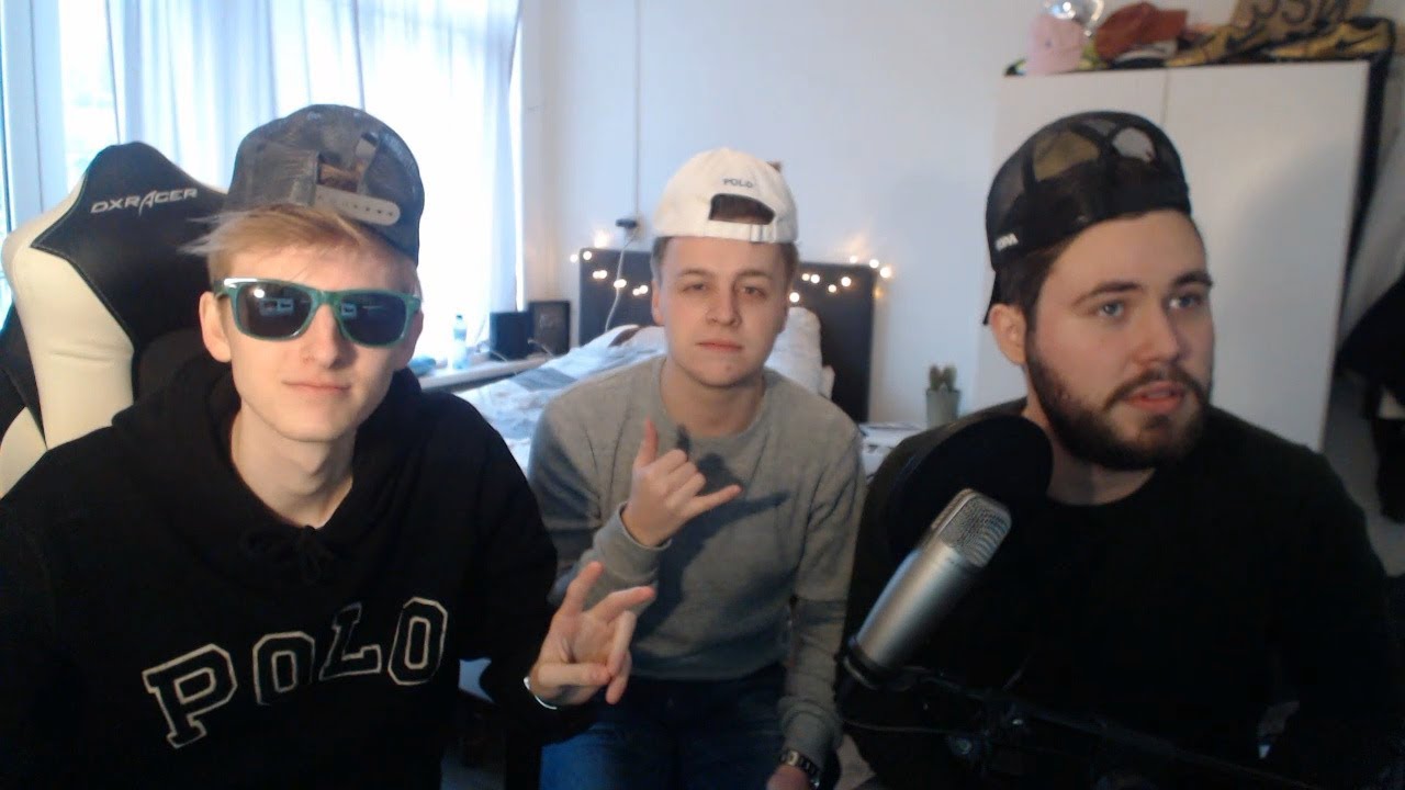 FIFA MET DRIE MALLOTEN (Robbie en BitKoen) fifa ultimate team 18