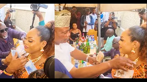 See How Yinka Quadri and Others Shower New Notes on Shola Kosoko at Her Naming Ceremony