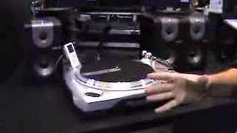 NAMM 2008 Numark TTi Turntable with iPod Dock