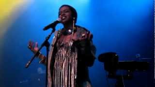 Lauryn Hill entrance at Indigo o2