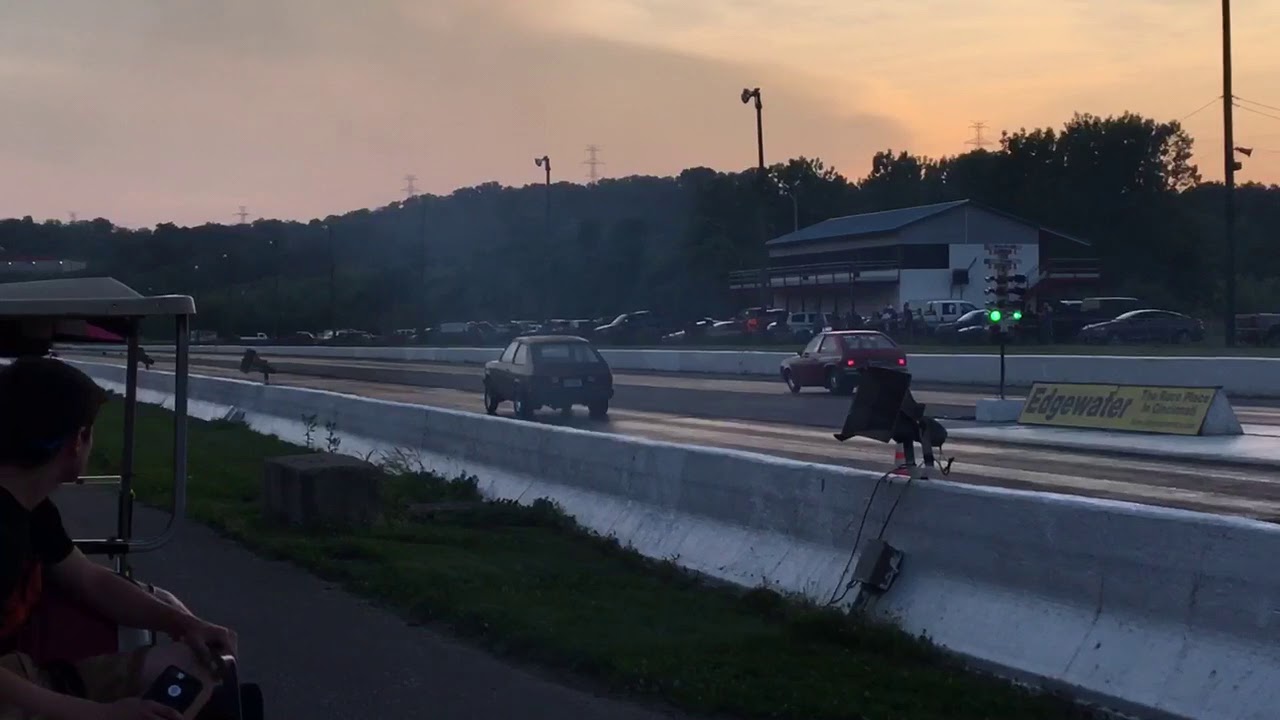 Dual Chevette drag race - YouTube