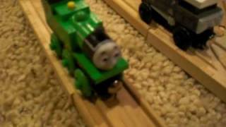Busy Going Backwards Thomas & Friends Wooden Railway Remake