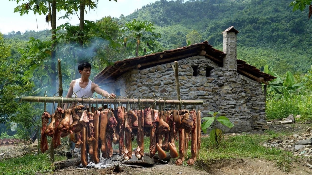 CEO Trieu Khang Handcrafts Smoked Wild Boar Meat That Can Be Preserved Naturally for Up to One Year