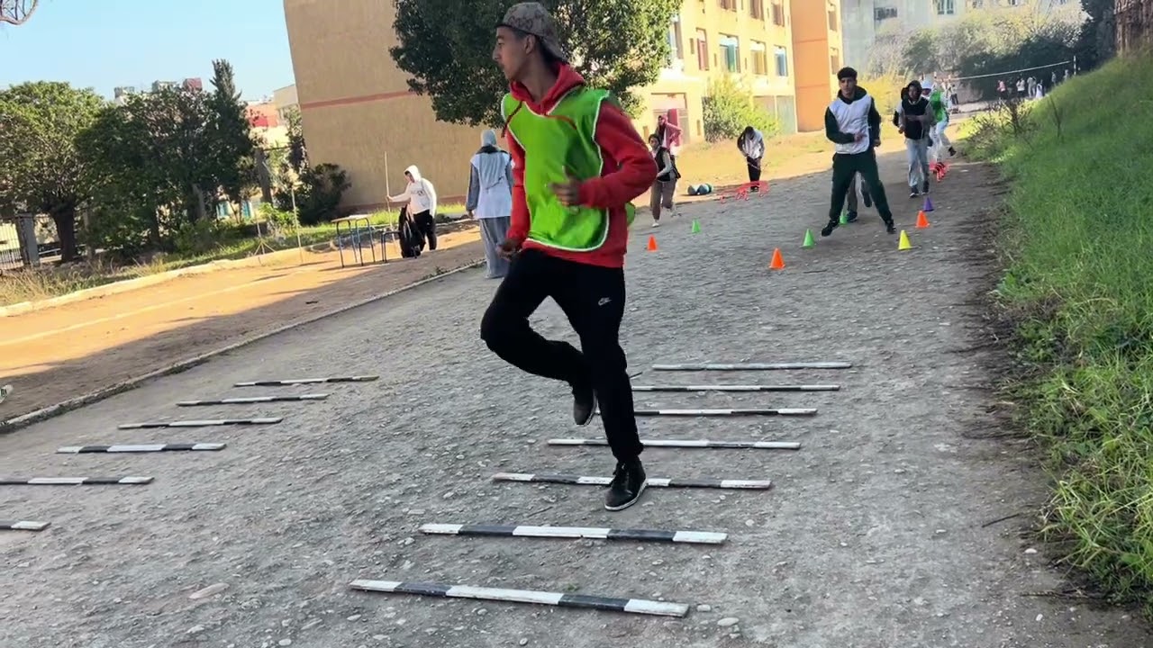 orienter son impulsion vers le haut et l' avant en SL