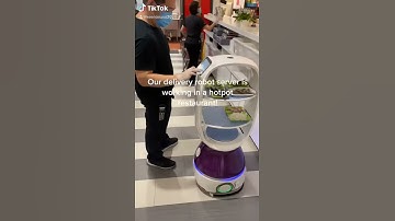 Keenon Robot in Hotpot restaurant