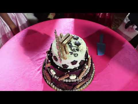 Party cake ready 🎂🎂🥳🎉