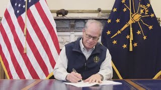 Gov. Braun signs bill paving way for Chicago Bears to build stadium in Indiana