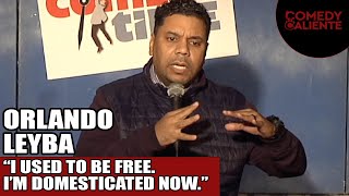 My Wife Put Me On A Leash | Orlando Leyba | Comedy Caliente