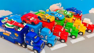 Racer Lightning McQueen Track Unboxing (CRUNCHY PACKAGING, CLICKING!) | Disney Pixar Cars Review