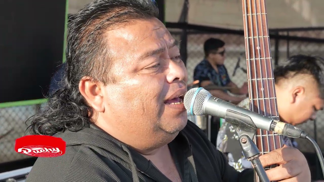 MIX 09 - JORGE ESQUIVES Y ORQUESTA ( FELIZ ANIVERSARIO LAS TEJAS ) CLUB SANTA CRUZ