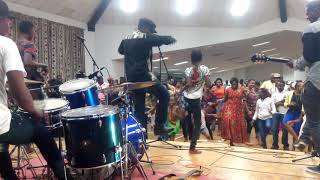 Bob Nyabinde live