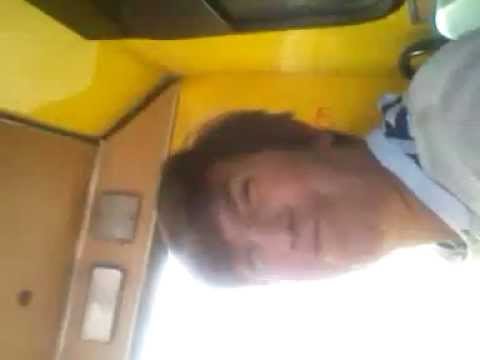 ბებო ღადაობს