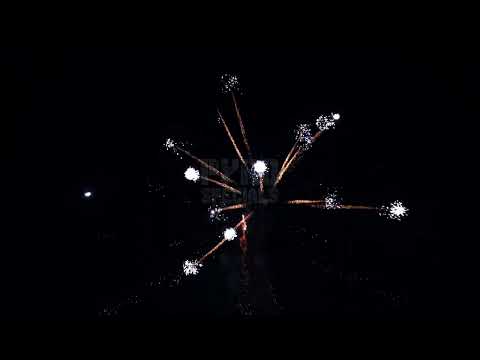 Bonus Game (ER-13-30-3) | 13 Schuss | 30mm | Pyro Specials Feuerwerk Auf YouTube findest du die angesagtesten Videos und Tracks. Außerdem kannst du eigene Inhalte hochladen und mit Freunden oder gleich der ganzen Welt teilen.