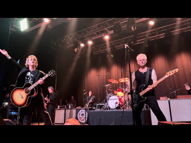Green Day - Give Me Novacaine/ She’s a Rebel live @ House of Blues Anaheim, CA 3/19/24 class=