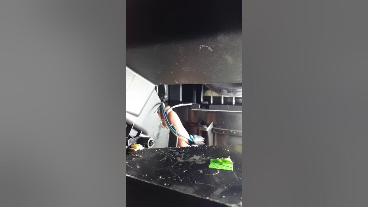 2006 Chevy Impala Loud Clicking Noise from the Heater Blend Door
