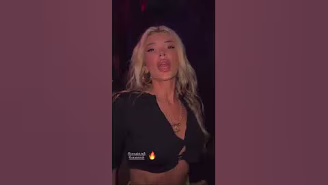 Era dhe Nora Istrefi duke kercyer me kengen "Nuk E Di"
