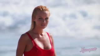 Xynapsis - Dreams | 90s Bikini Beach Girls (Funky Synthwave)