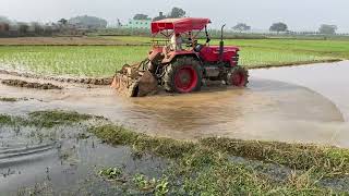 Mahindra YUVO 585 Tech +