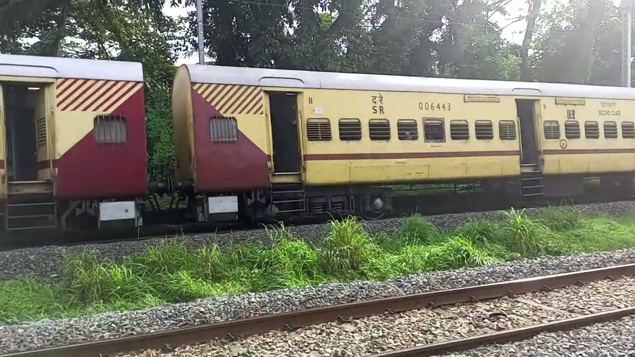 KOZHIKODE - KANNUR PASSENGER ARRIVAL AND DEPARTURE FROM DHARMADAM