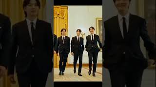 aree BTS aap!!😅#bts #btsarmy #youtubehelp #youtube #youtubeshorts