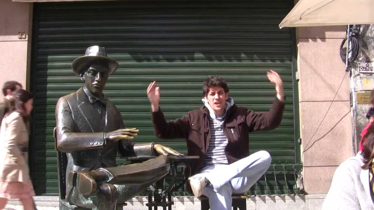 "Going Round the World" by Tomás Magalhães