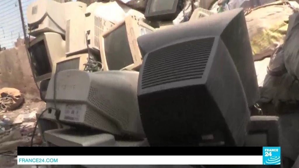 الهند: جبال من النفايات الإلكترونية تهدد البيئة وصحة السكان