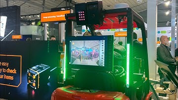 Forklift AI Distance Alert 🚧