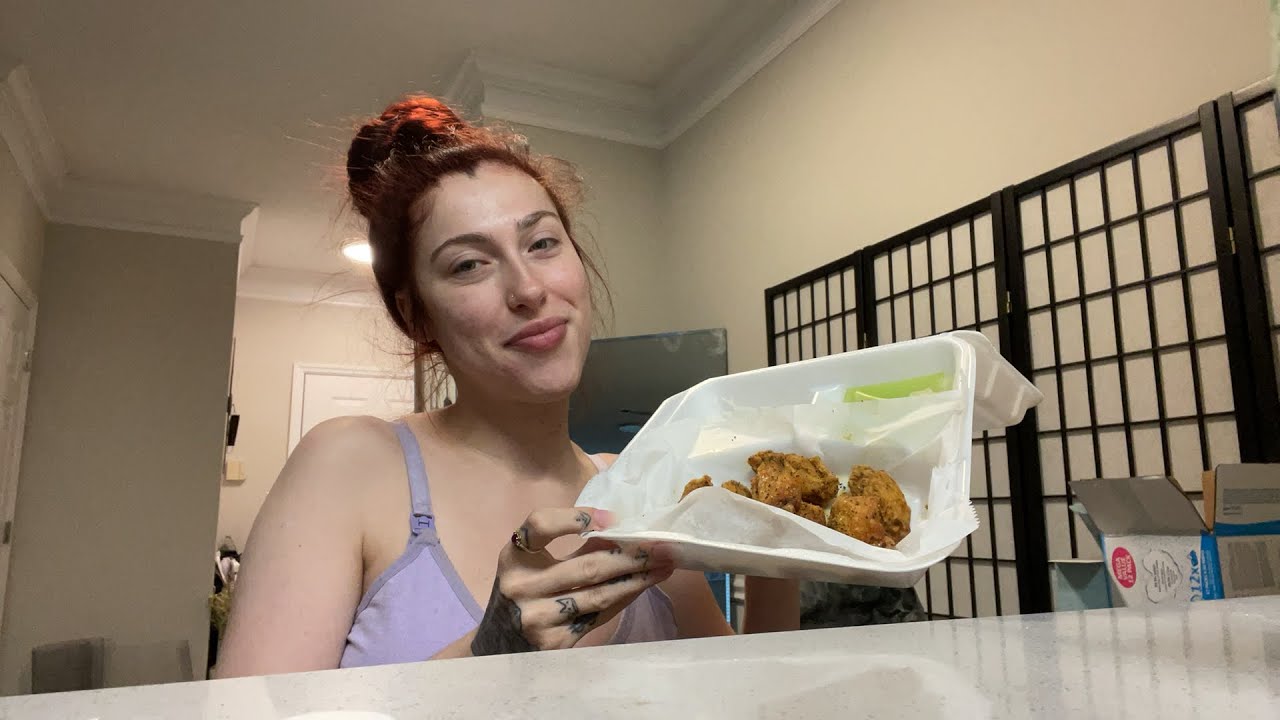 LIVE MUKBANG: LEMON PEPPER WINGS & FRIED RICE | Jinger Elizabeth