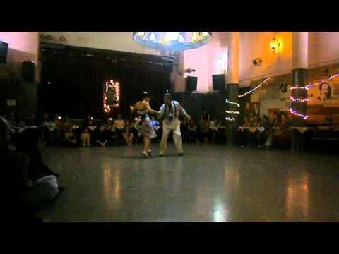 Lorena Mosele y Rafael Mendaro en El Motivo Tango, 17/12/2012
