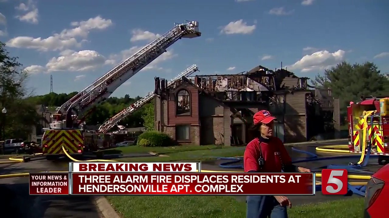 Crews Battle Large Fire At Hendersonville Apartments - YouTube