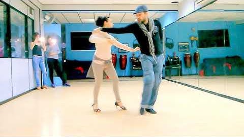 Salsa Combo: The Double walk around!