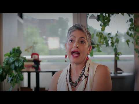Laura Soto | 2020 Women Who Light the Community Honoree