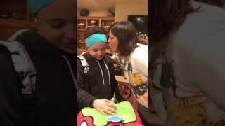 Auntie Amanda Kisses