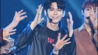 WANNA ONE (워너원) : TWILIGHT | WANNA ONE FINAL CONCERT : THEREFORE