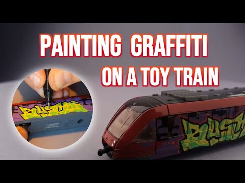 Painting GRAFFITI on a toy train with MOLOTOW one4all markers