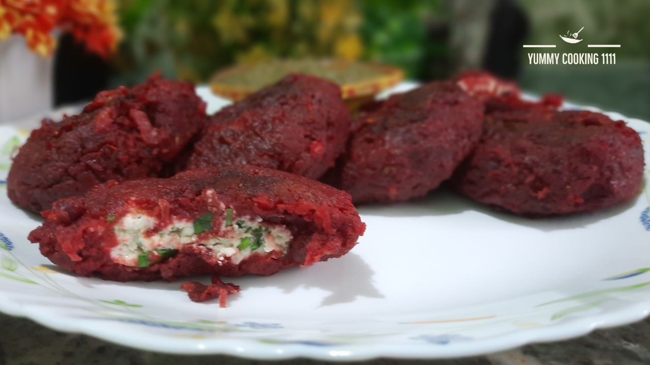 वैसे तो मुझे चुकंदर पसंद नहीं है, लेकिन जब मैं इसे बनाती हूँ तो खुद को रोक नहीं पाती।|