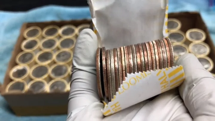 Silver Sunday! Coin Roll Hunting Half Dollars! Looking for Silver Coins! Great second box!